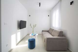 Апартаменты R-Apartments Будва Номер-студио Делюкс-2