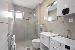 Апартаменты R-Apartments Будва Апартаменты с 2 спальнями-8